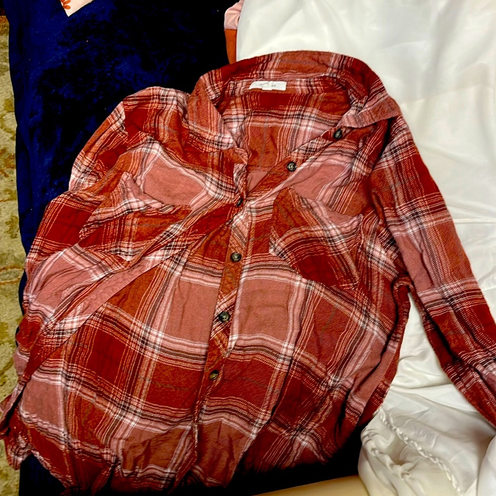 Maurice’s flannel great condition size small thick flannel soft